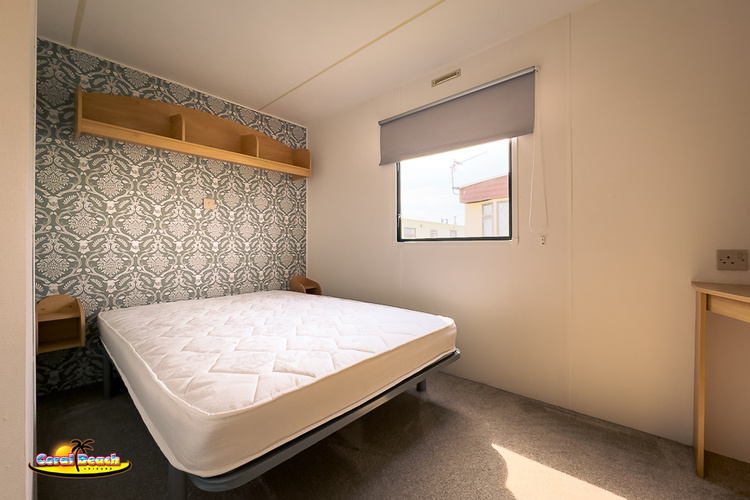  6 berth