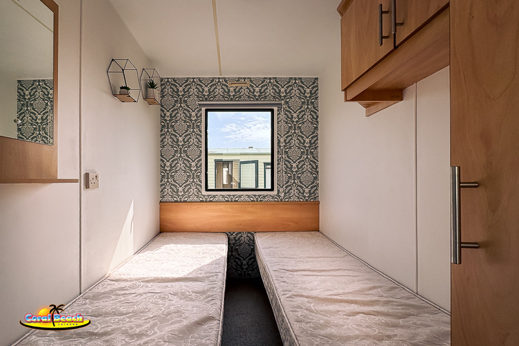  6 berth