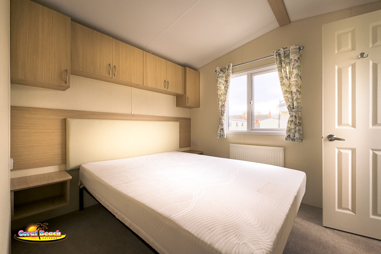 6 berth