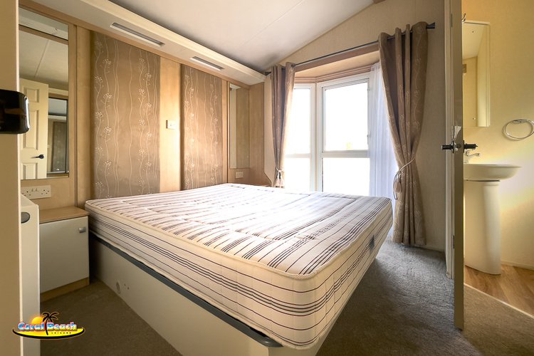 6 berth