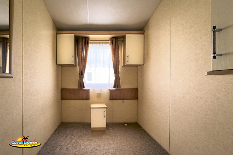 6 berth