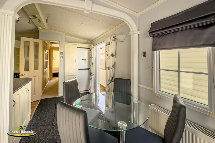 6 berth