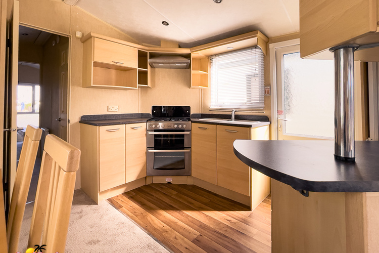 6 berth