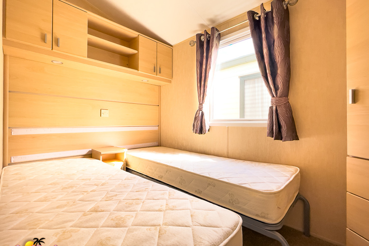 6 berth
